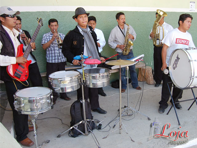 Banda de pueblo del lugar