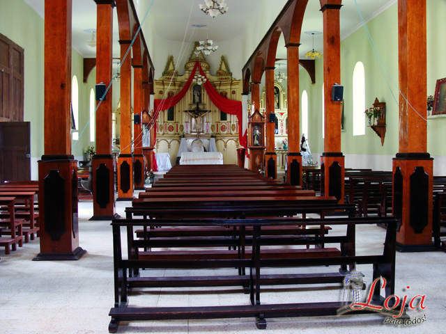 Altar mayor de la iglesia